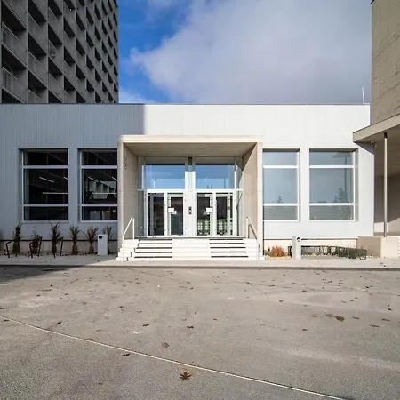 アパート Ar Aman